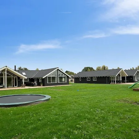Vara - 800m From The Sea In Sealand By Interhome Holiday home Vejby