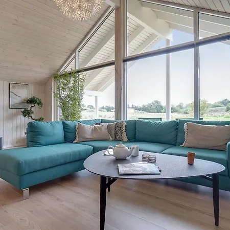 Holiday home Vara - 800m From The Sea By Interhome Vejby